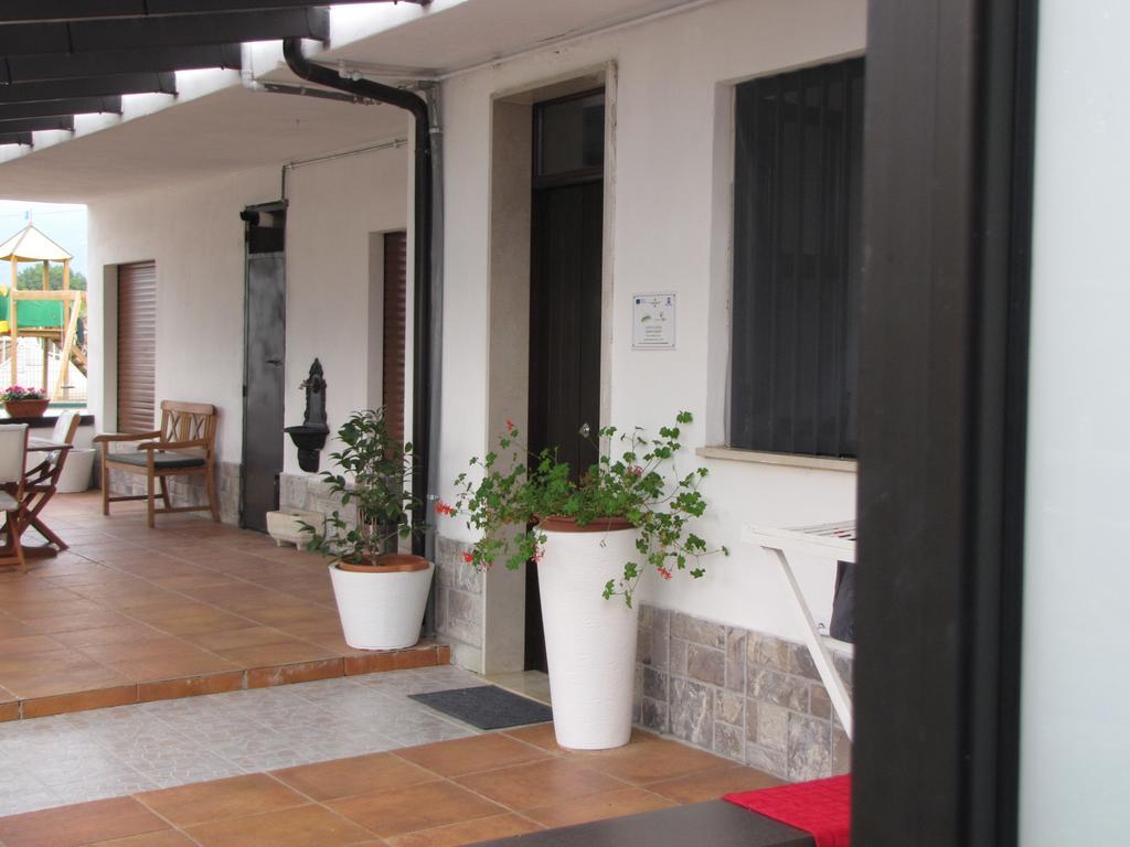 Quattro Stagioni Hotel Padula Exterior foto